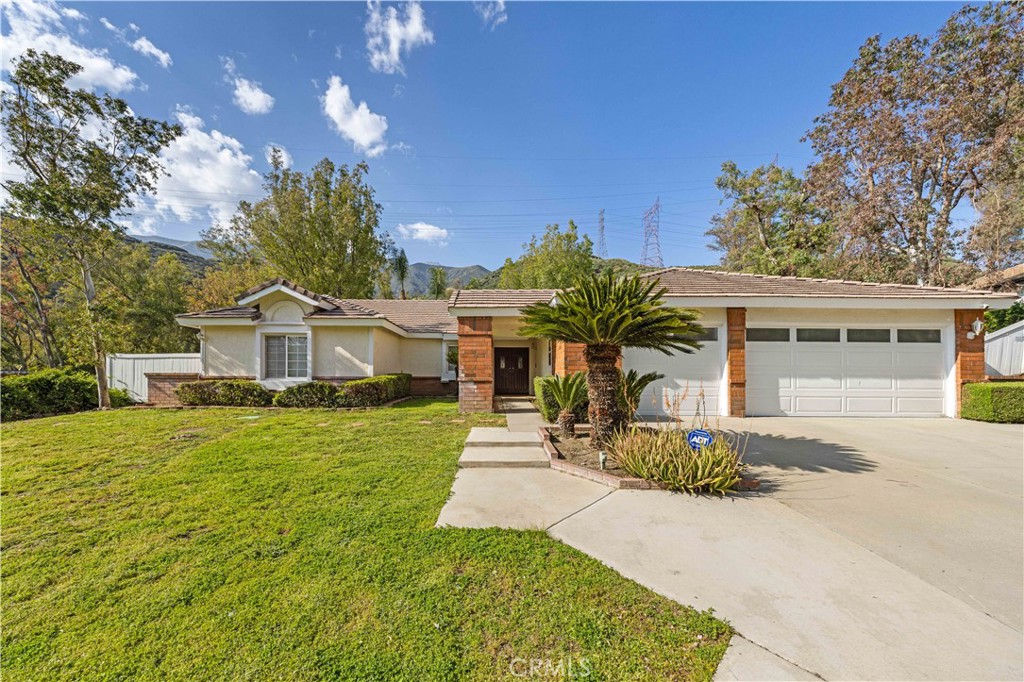 10154 Sun Valley Drive