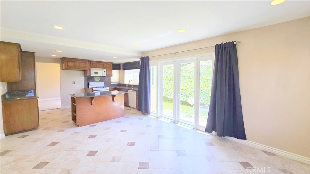 20252 Lake Canyon Drive