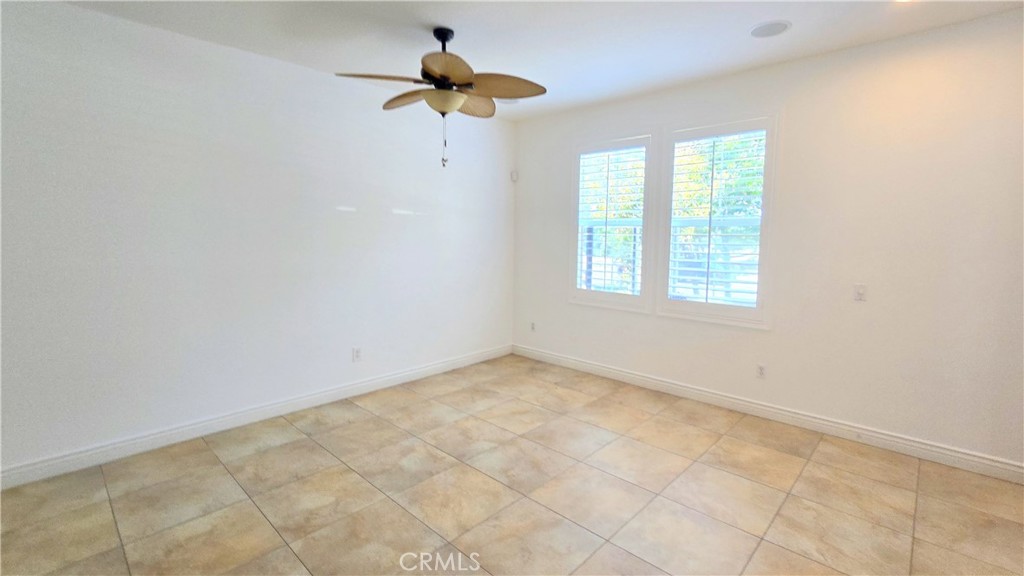 1492 Amsterdam Court