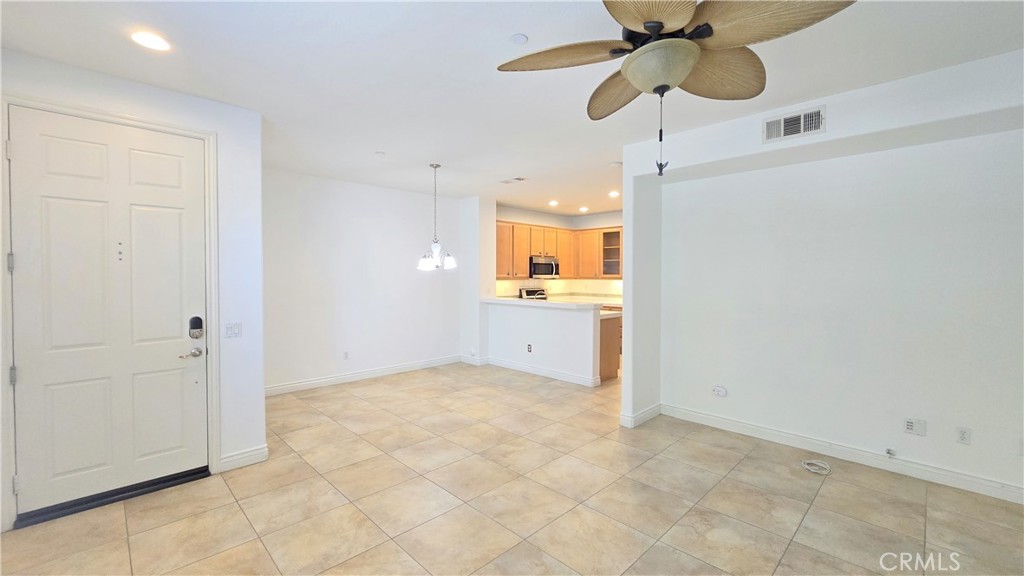 1492 Amsterdam Court