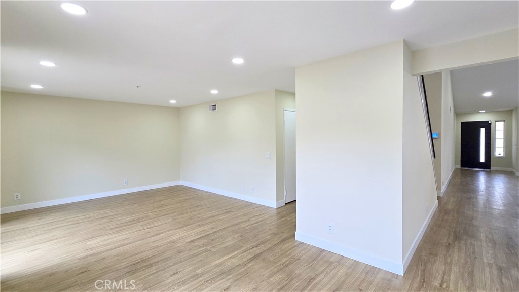 15737 Firethorn Road