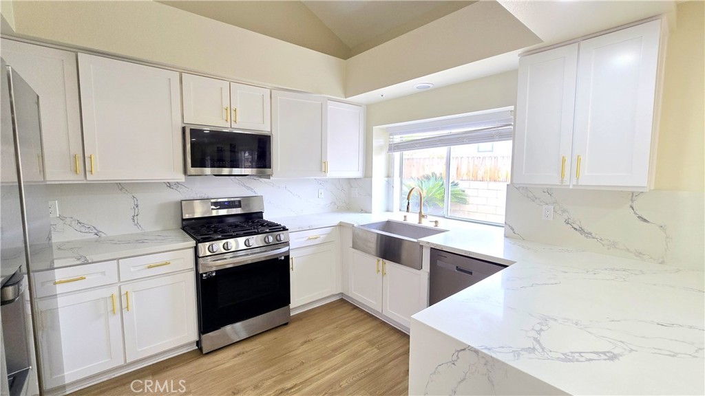 15737 Firethorn Road