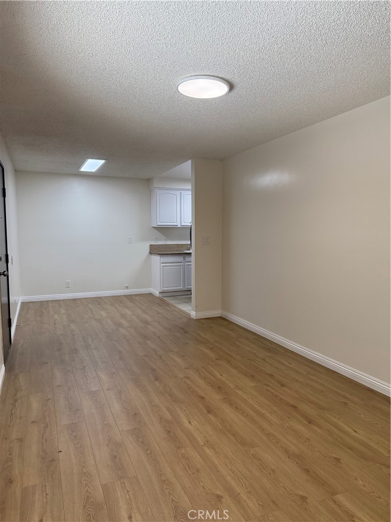 1604 S Gladys C