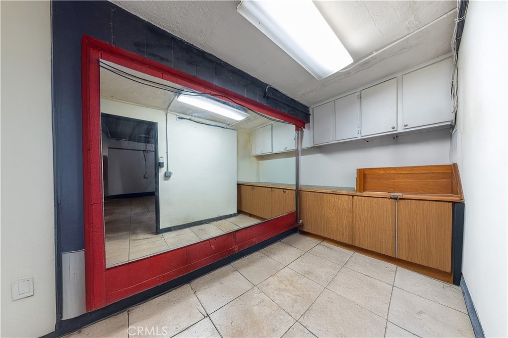 2428 W Valley Boulevard