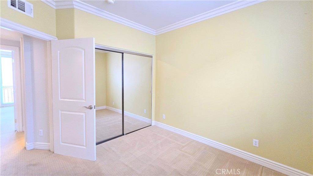 68 N Allen Avenue 6