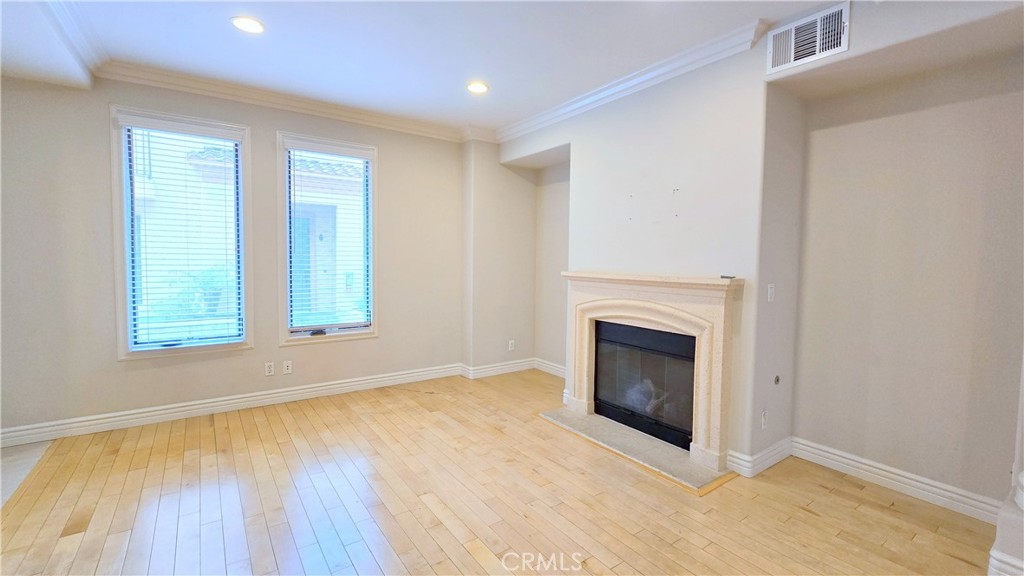 68 N Allen Avenue 6