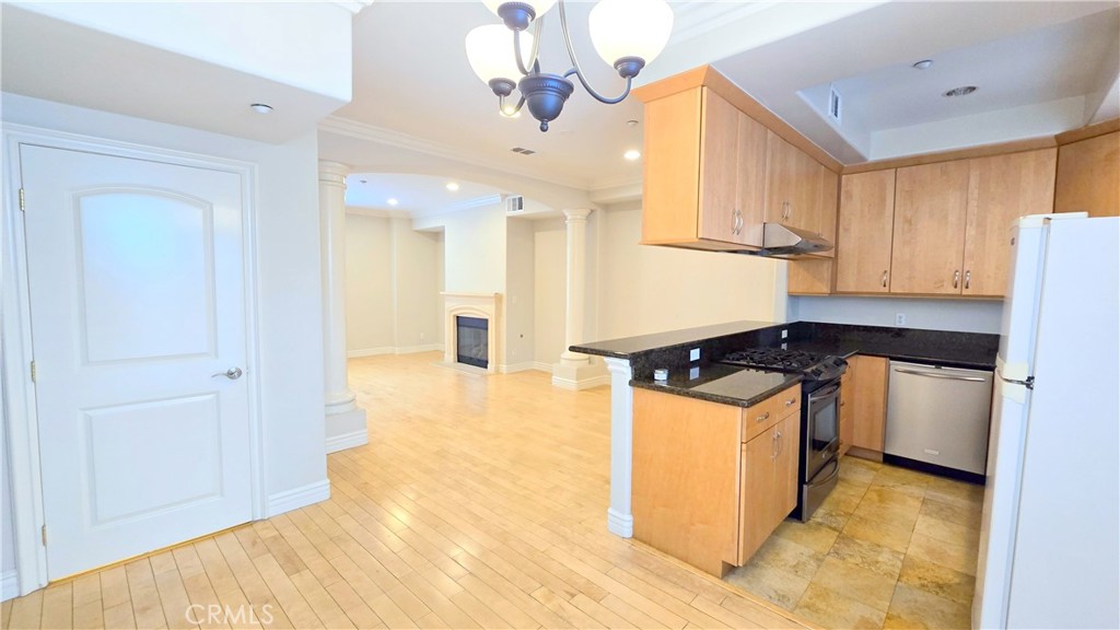 68 N Allen Avenue 6