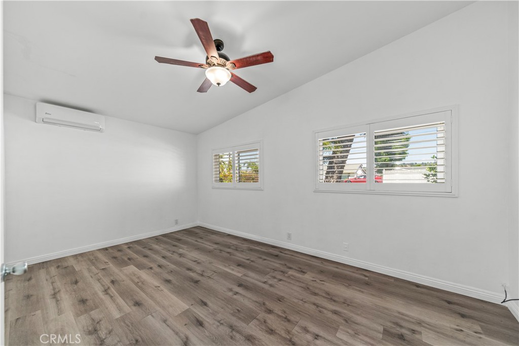 1921 Valemont Avenue