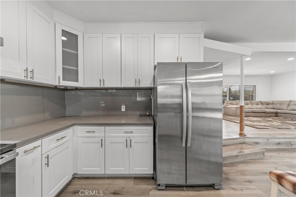 1921 Valemont Avenue