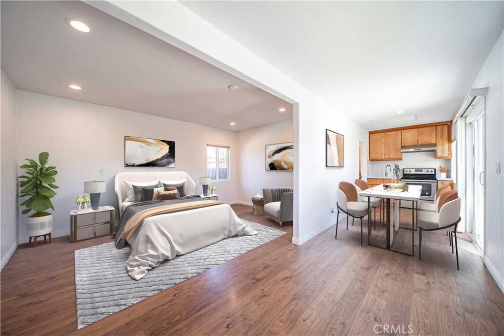 1921 Valemont Avenue