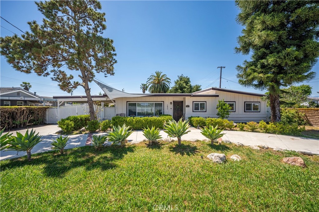 1921 Valemont Avenue