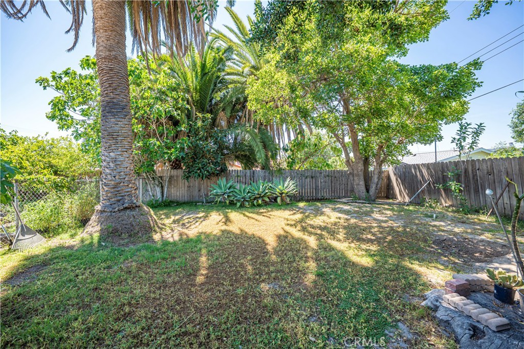 1921 Valemont Avenue