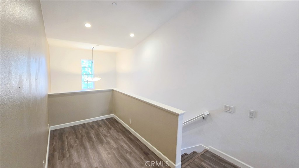 8122 Garden Park Street