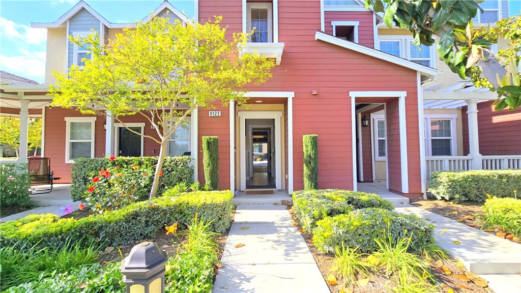 8122 Garden Park Street