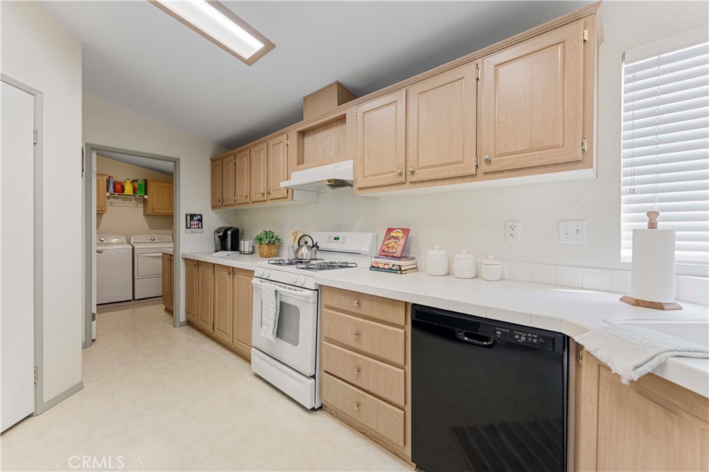 21851 Newland Street 184