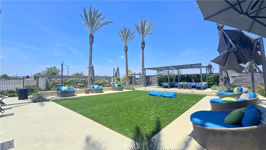2245 Skylar Place