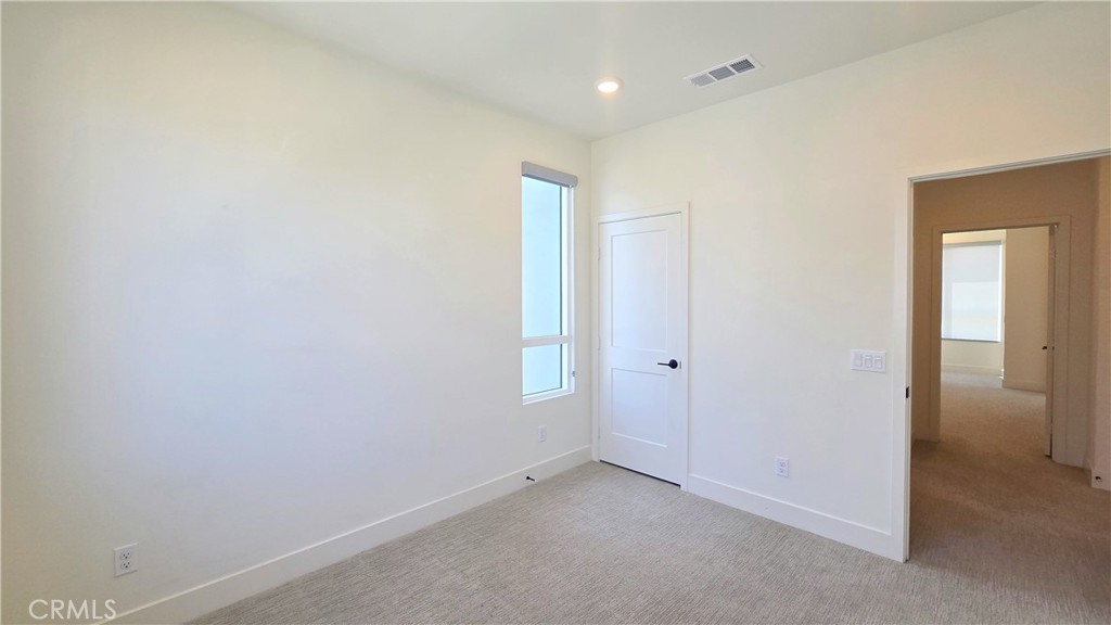2245 Skylar Place