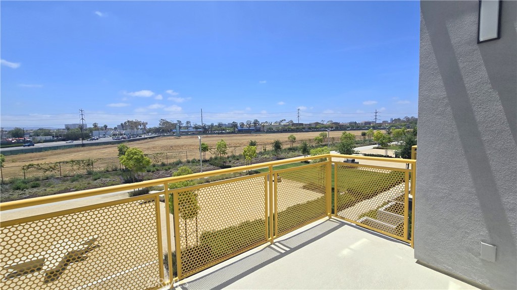 2245 Skylar Place
