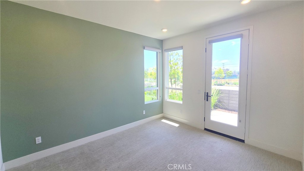 2245 Skylar Place