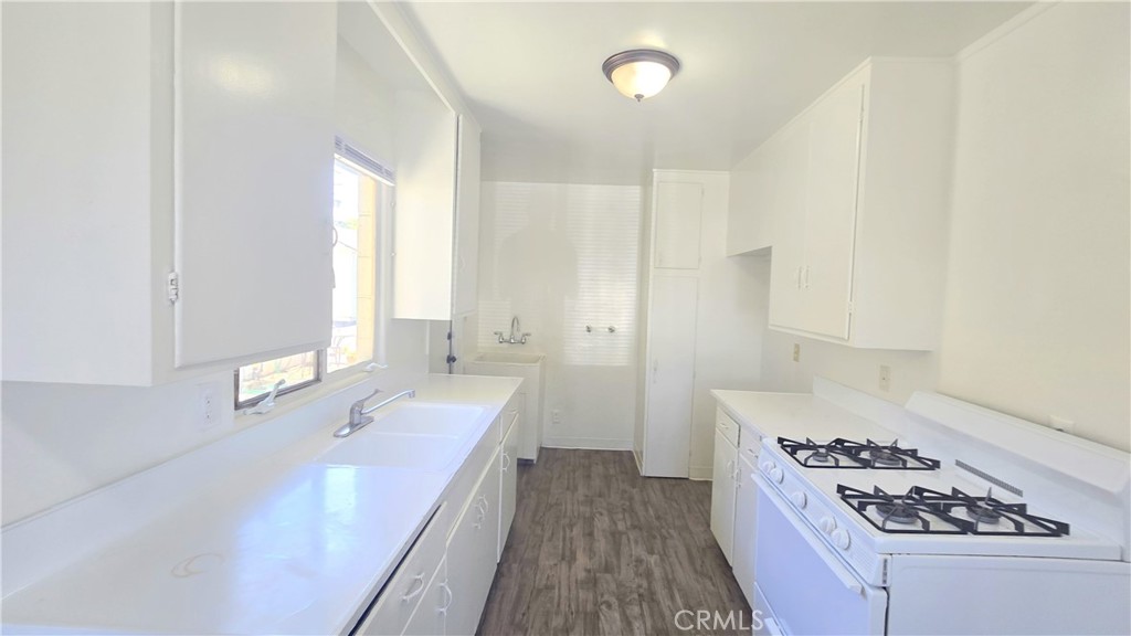380 N 9th Avenue
