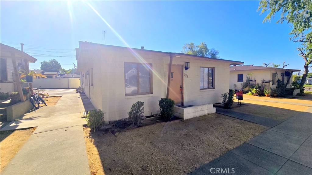 380 N 9th Avenue
