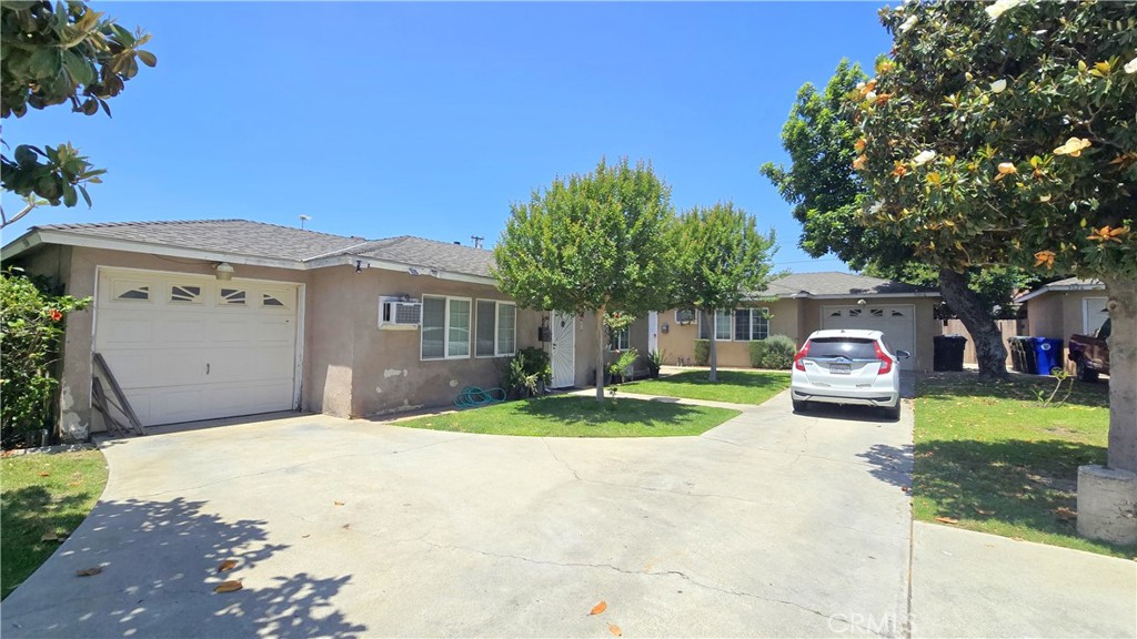 5016 Bandera Street