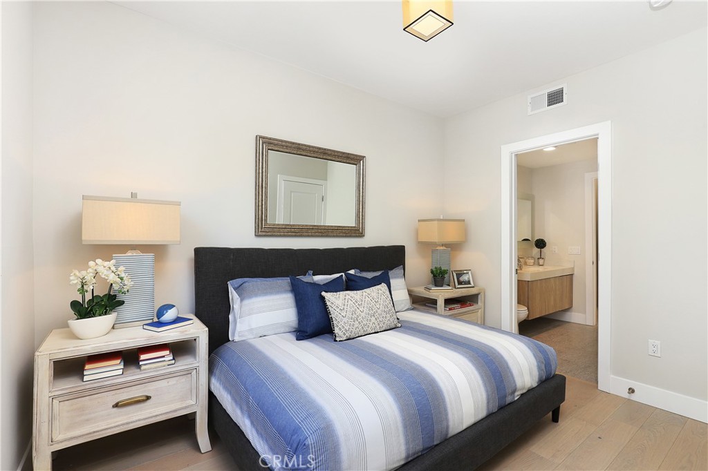 6 Oakmont Street