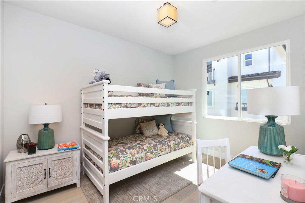 6 Oakmont Street