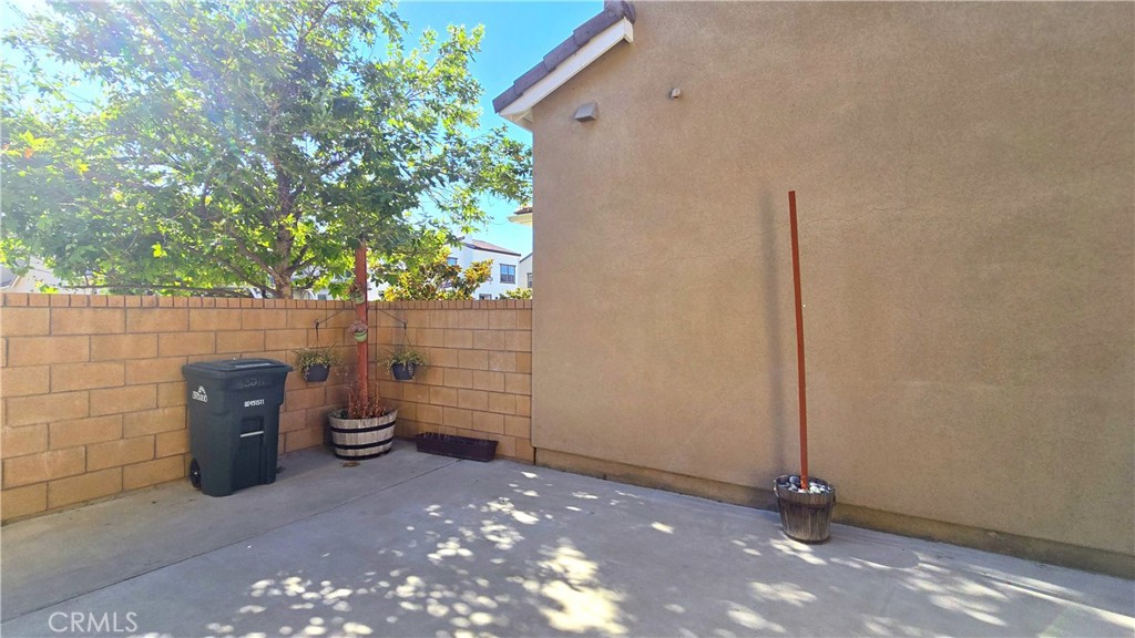 3211 E Caterpillar Lane