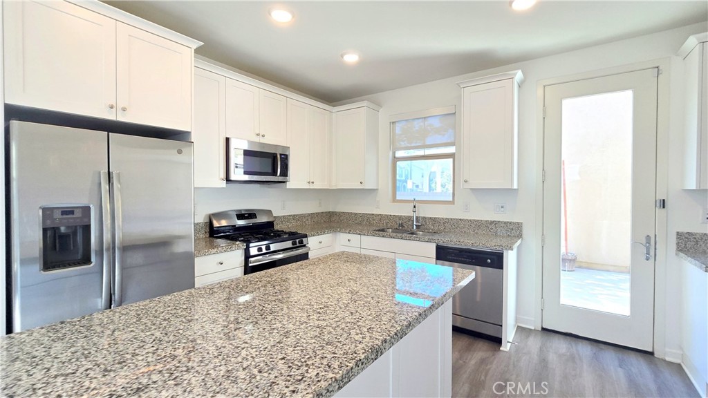3211 E Caterpillar Lane