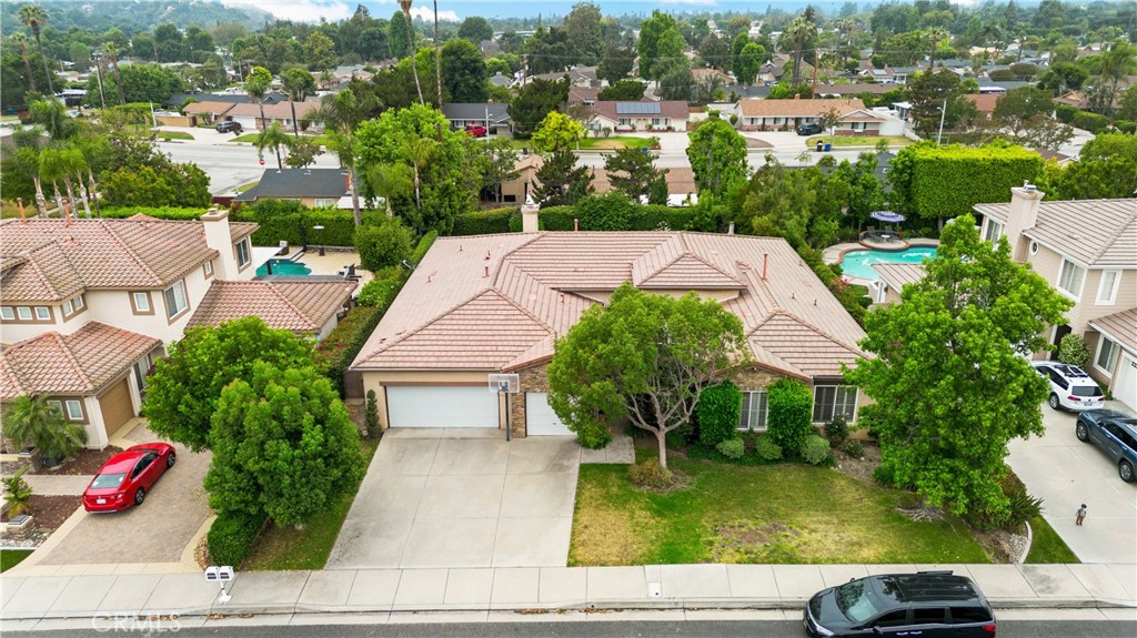 221 Grand Oaks Drive