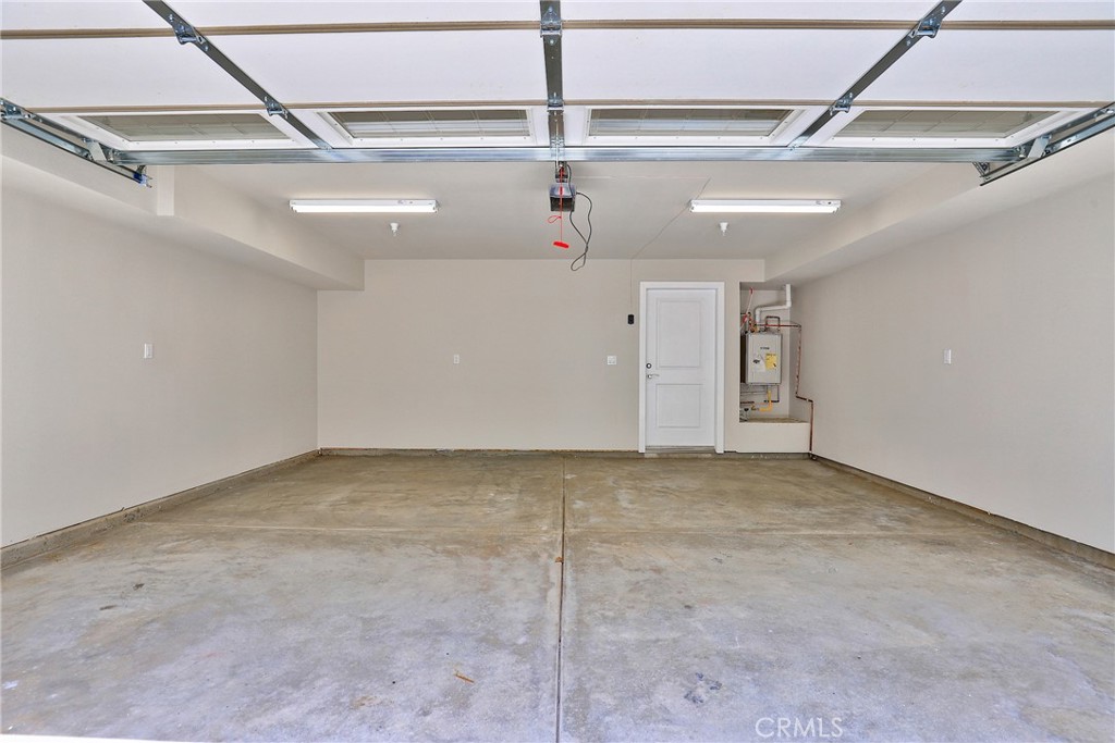 8 Oakmont Avenue