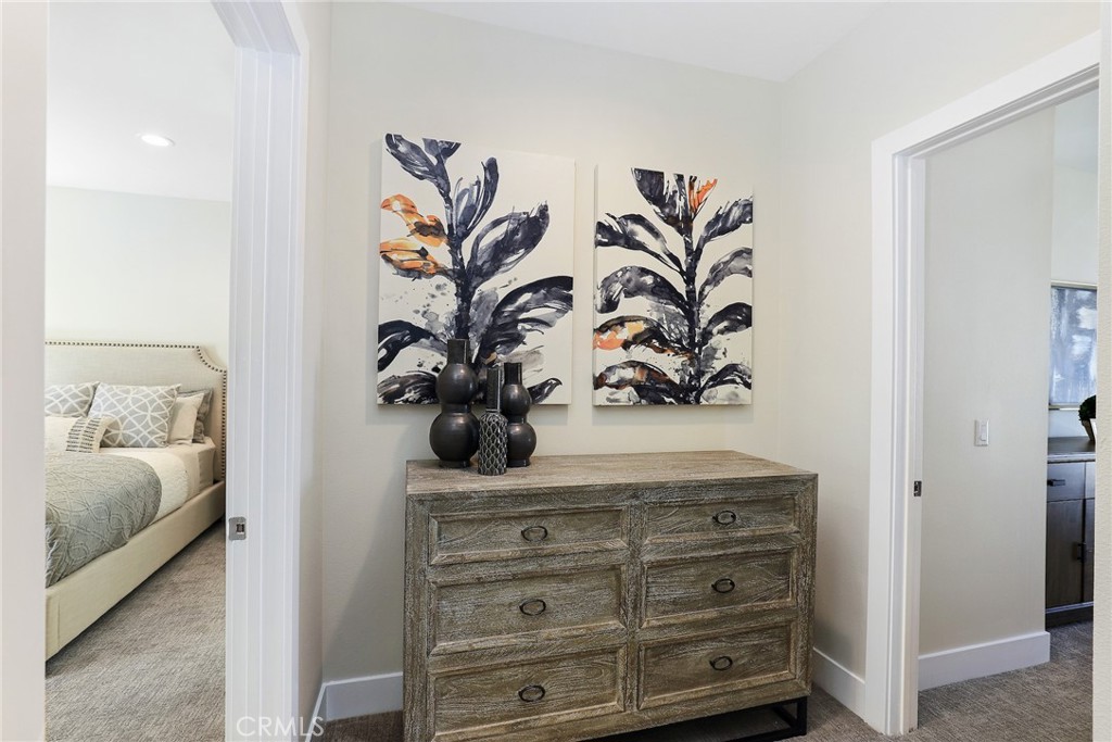 1 Turnbury Avenue