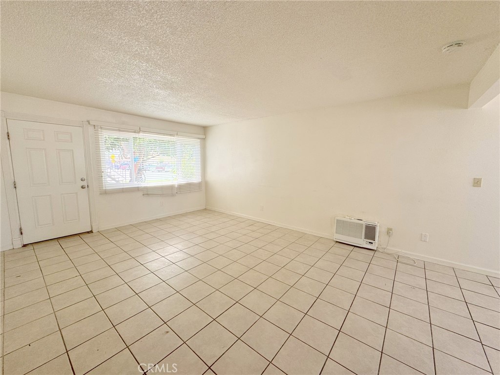 305 Orchid Lane 2