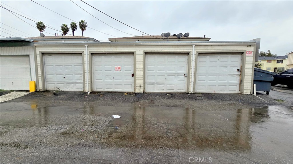 305 Orchid Lane 2