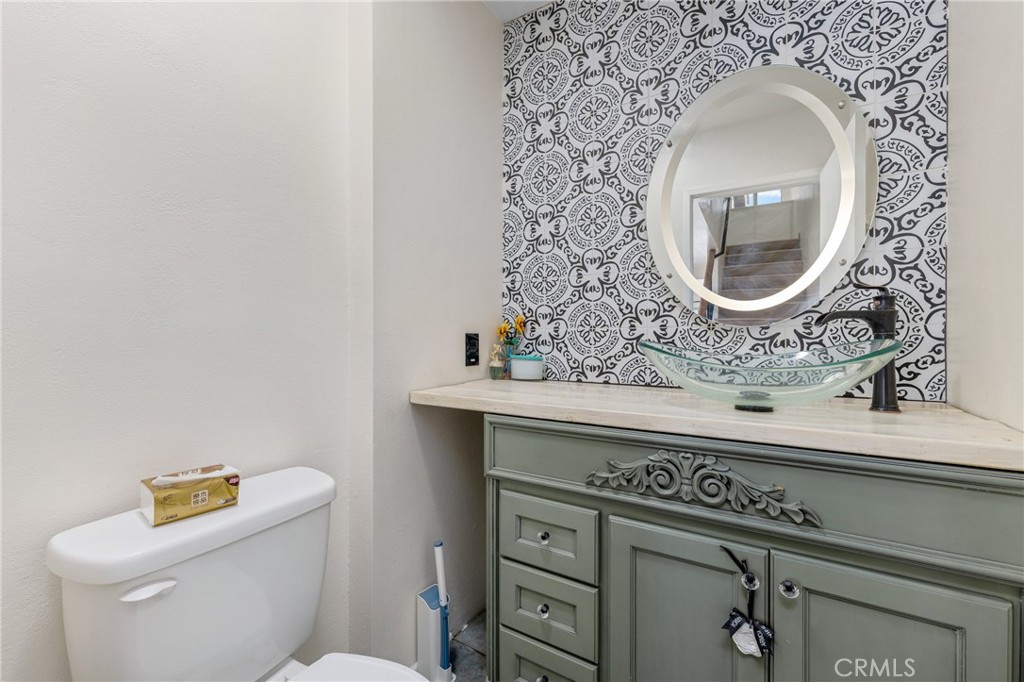 2321 S Magnolia Avenue 6E