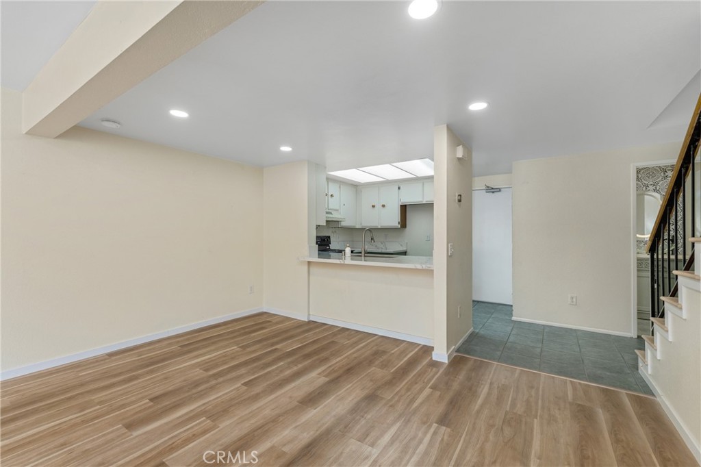 2321 S Magnolia Avenue 6E