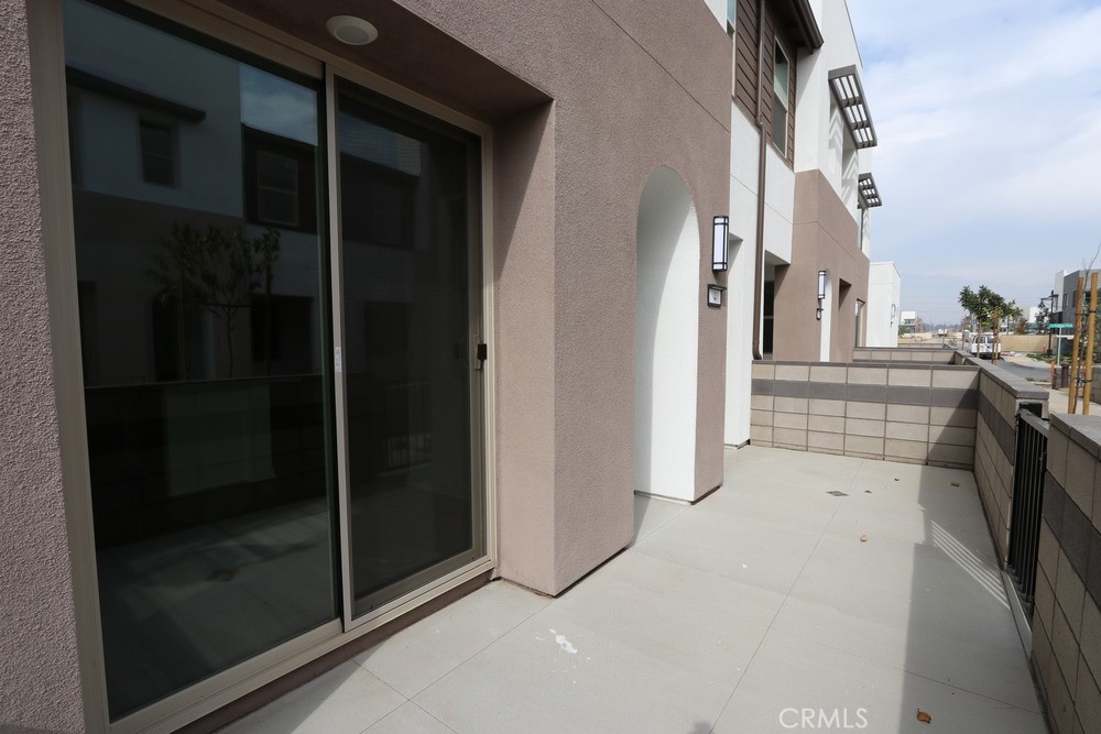 3520 E Peckham Paseo #4