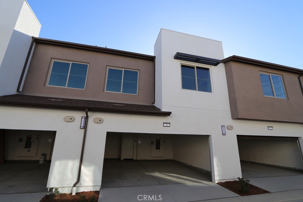 3520 E Peckham Paseo #4