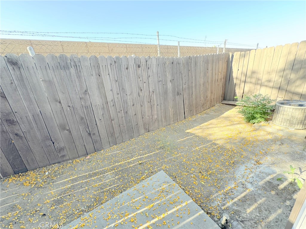 1405 N Grove Avenue A