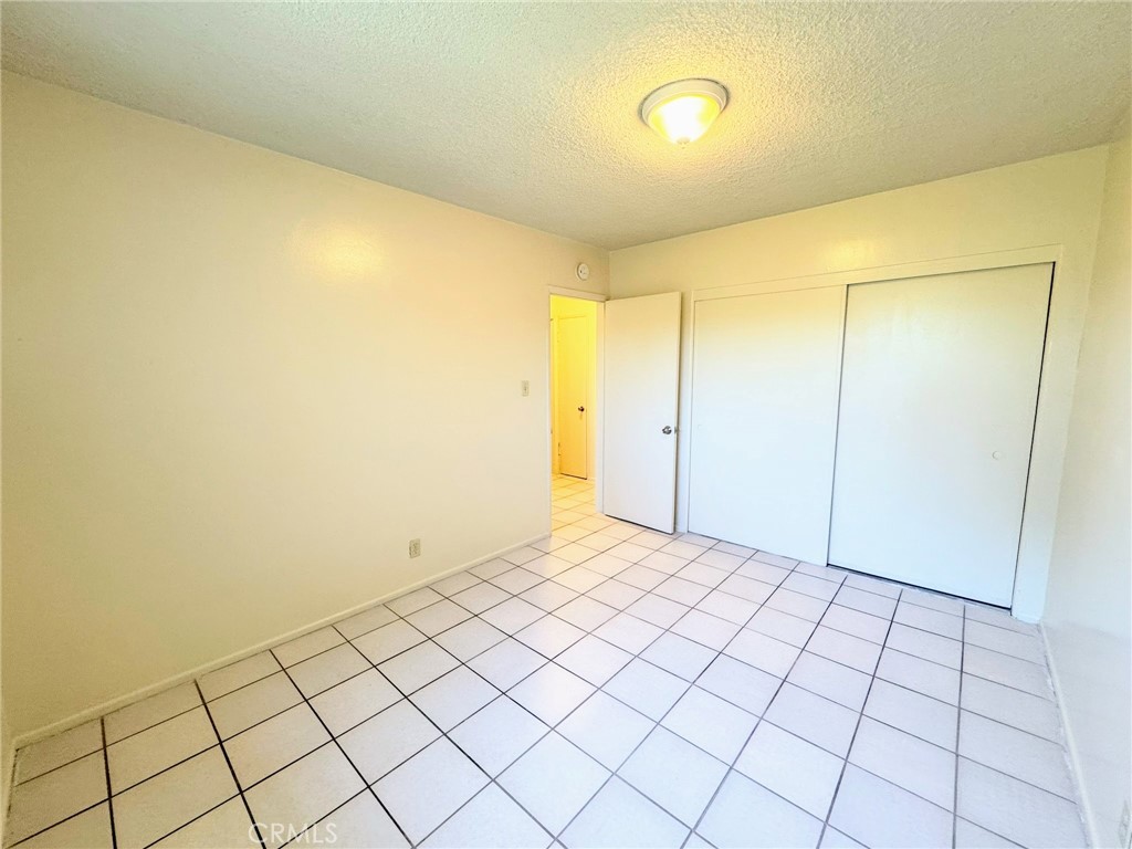 1026 W Granada Court 7