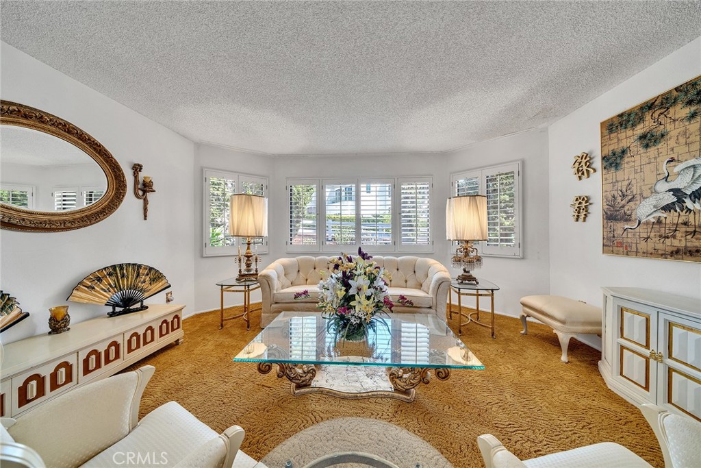 2591 Braided Mane Drive