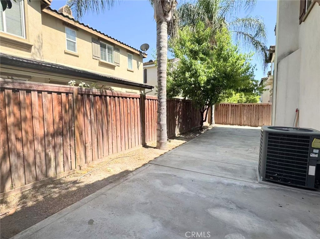 14601 Westfield Avenue