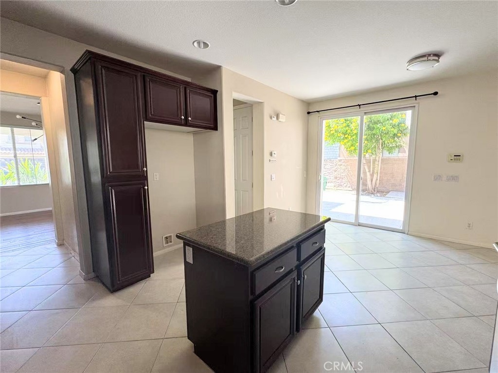 14601 Westfield Avenue