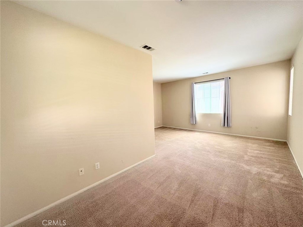 14601 Westfield Avenue