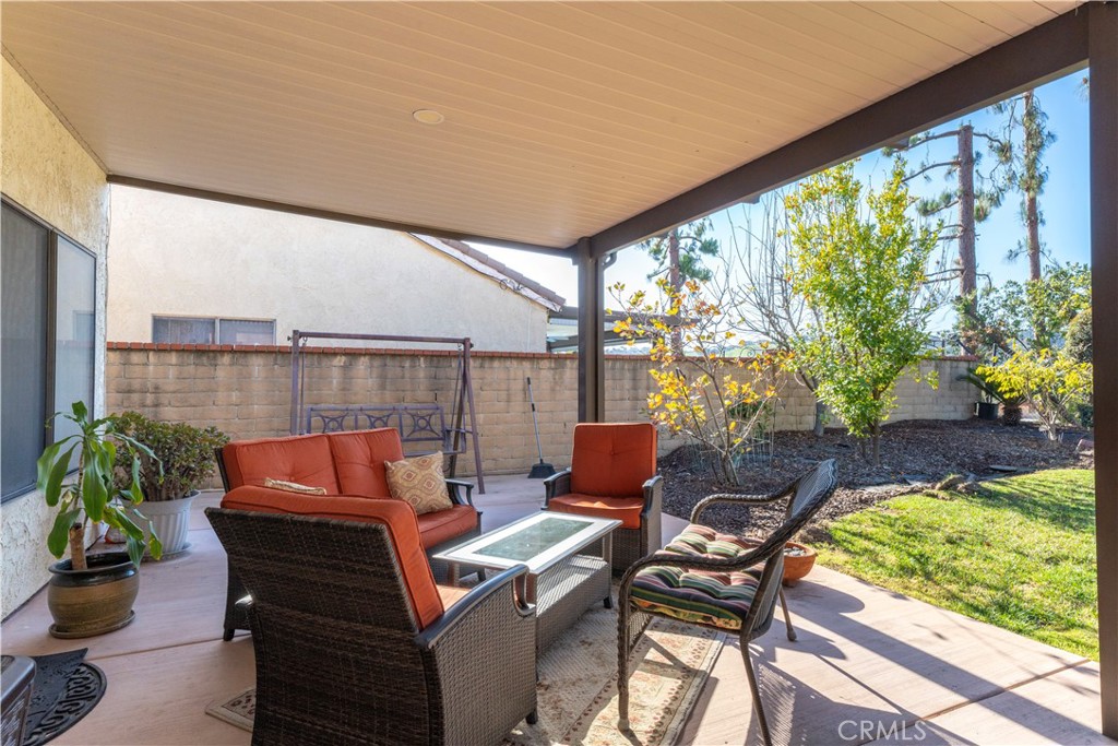 33 Edgebrook Drive