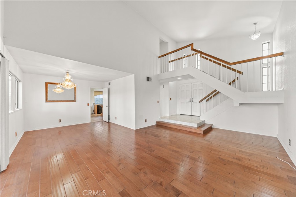 33 Edgebrook Drive