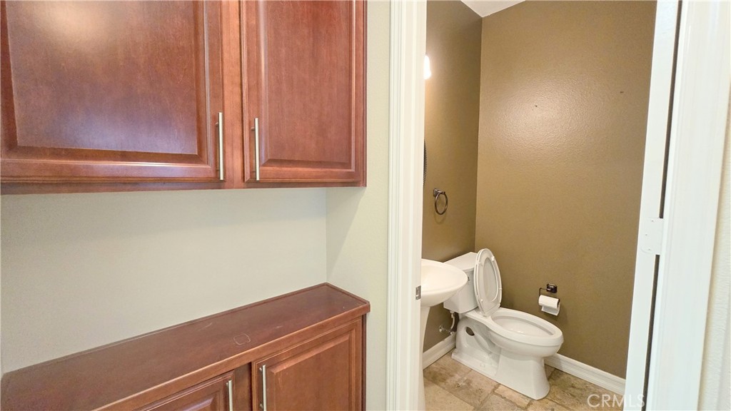 4074 Cedarwood Court