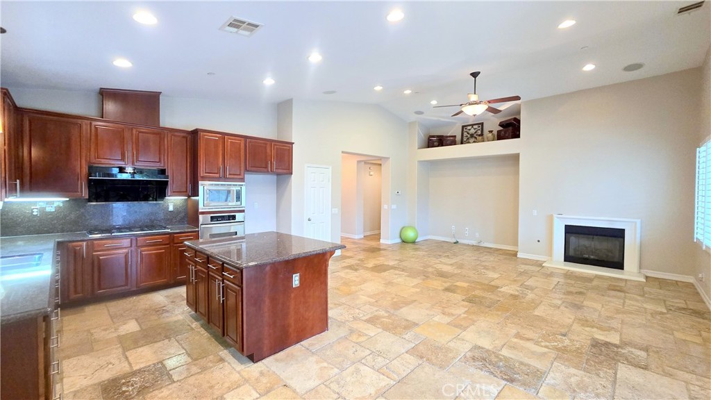 4074 Cedarwood Court