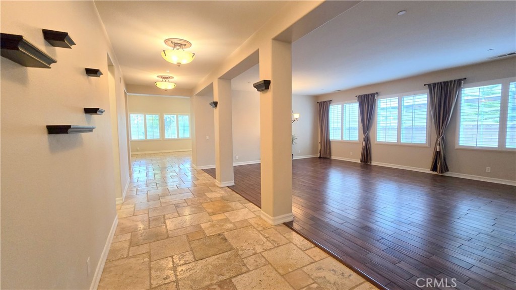 4074 Cedarwood Court